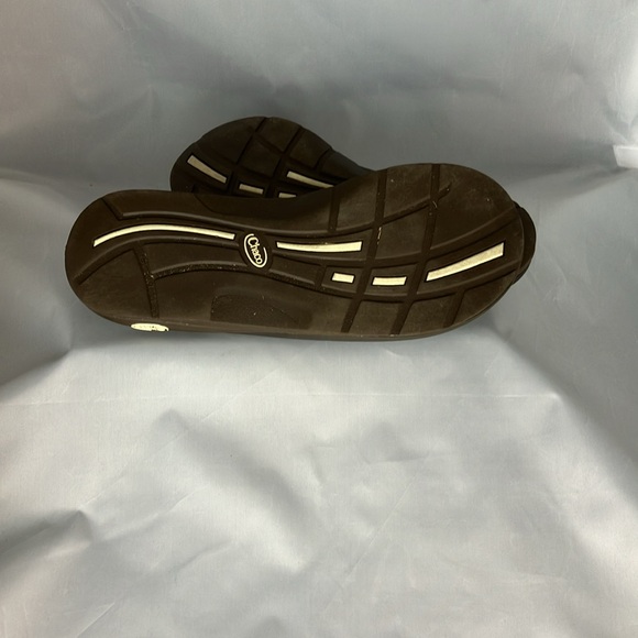 Chaco men’s brown size 10 flip flops - Picture 6 of 6